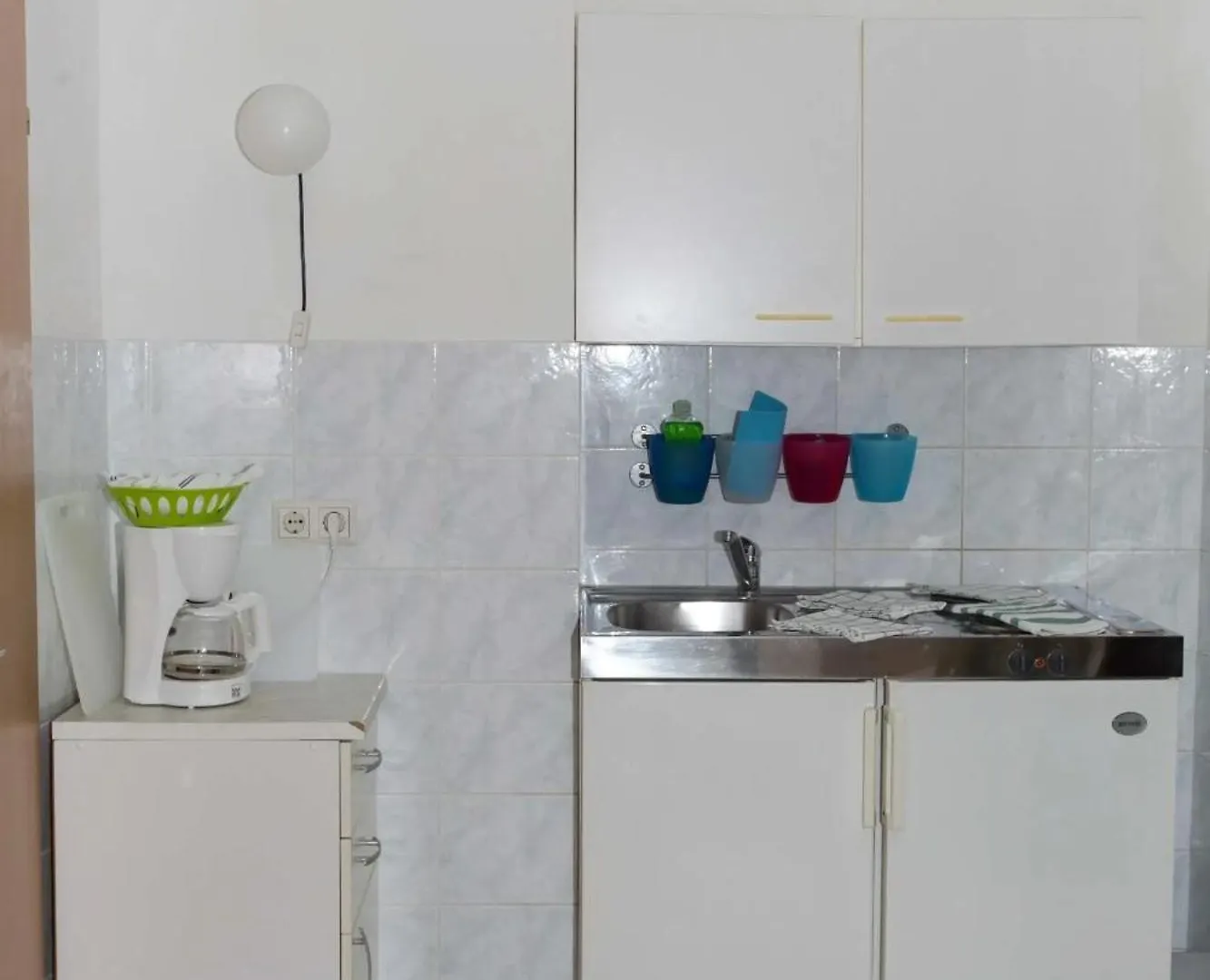 Apartments Antonio Pag Town