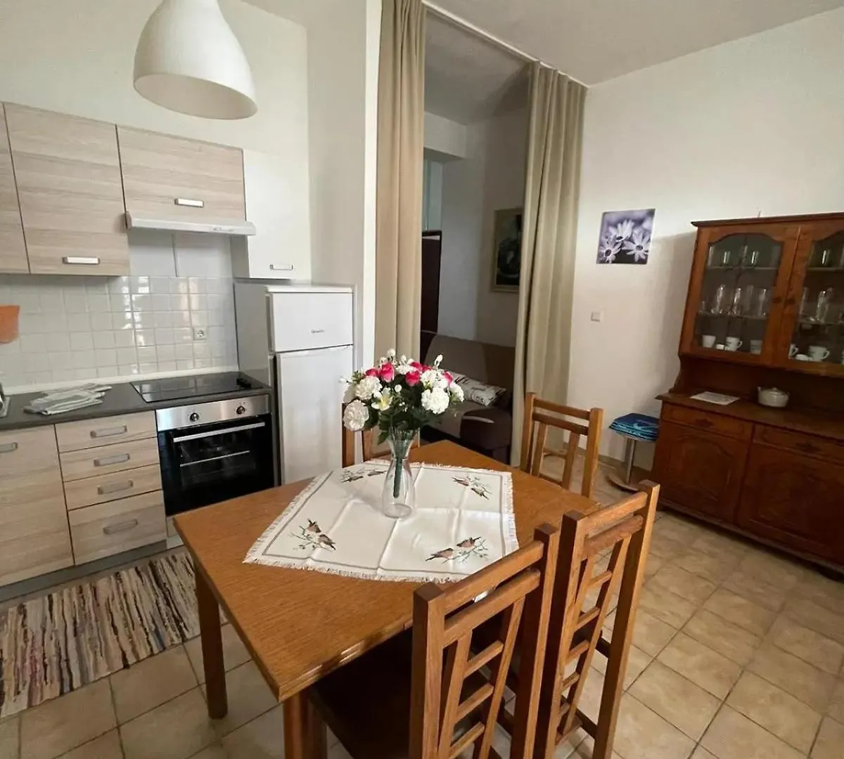 Apartments Antonio Pag Town