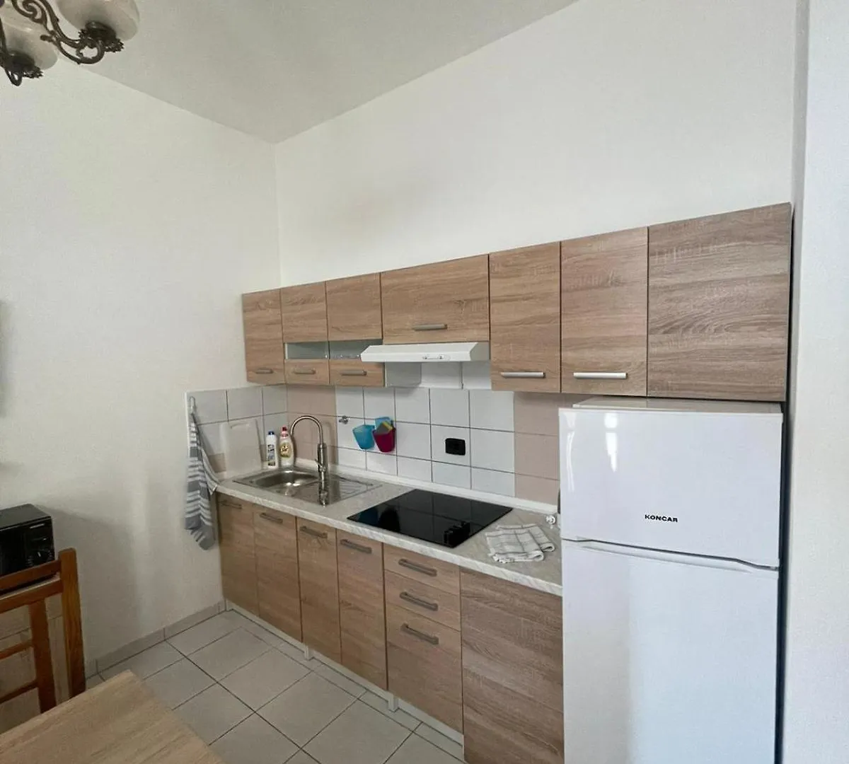 Apartments Antonio Pag Town
