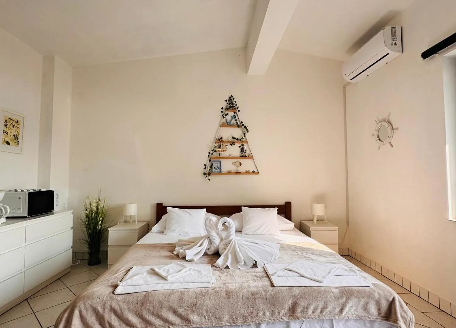 Apartments Antonio باغ
