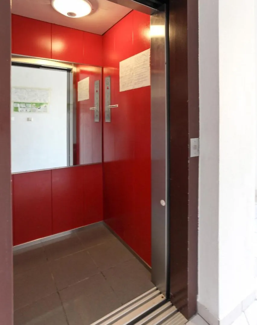 Apartments Antonio باغ